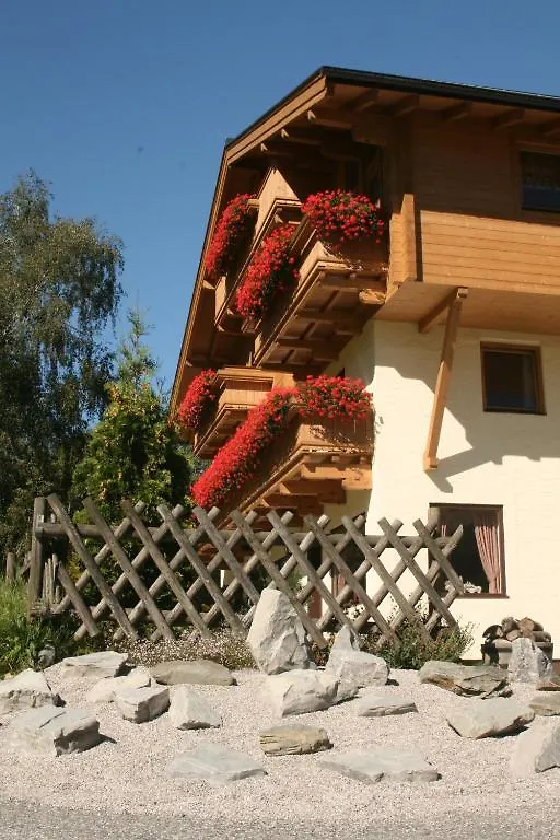 Pension Enzian Saalbach-Hinterglemm
